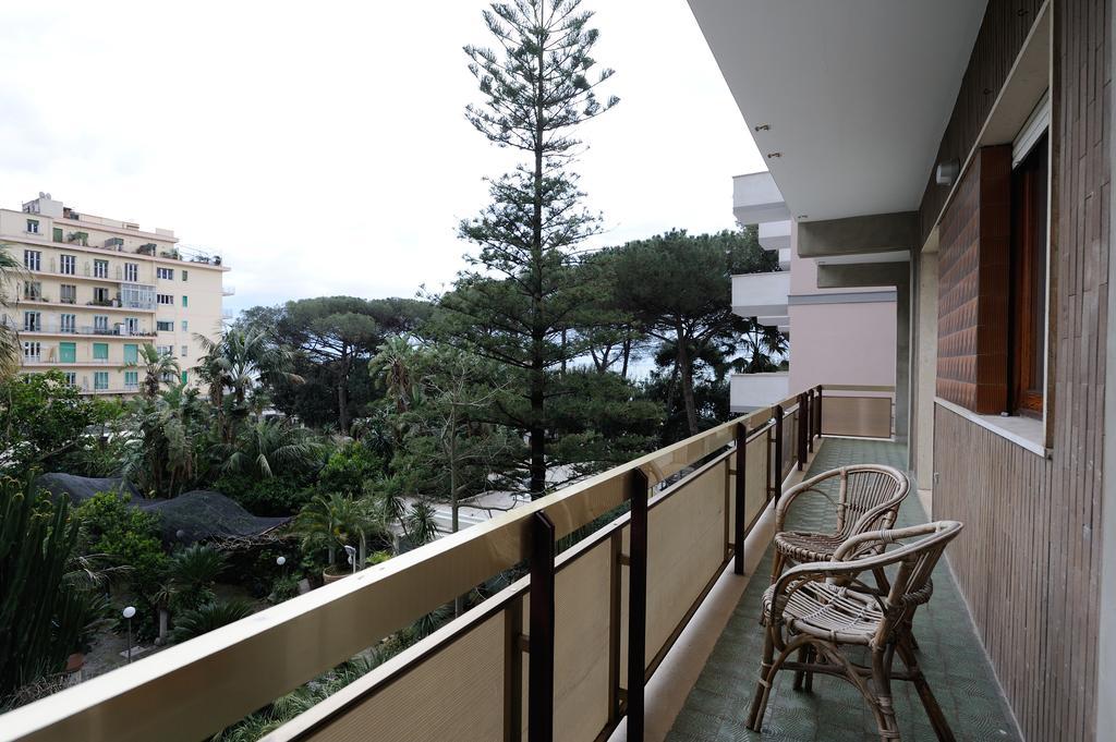 Tizi Apartments Corso Reginna Майори Екстериор снимка