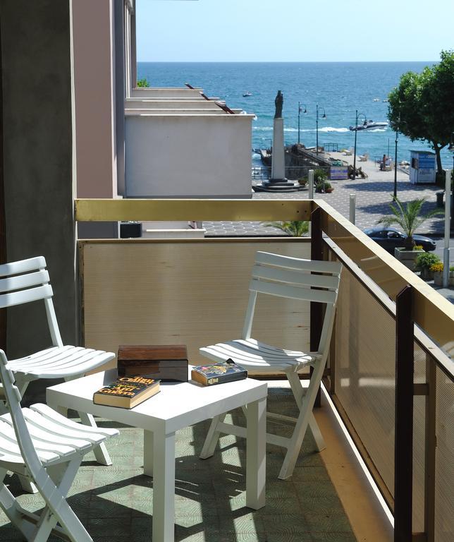 Tizi Apartments Corso Reginna Майори Екстериор снимка