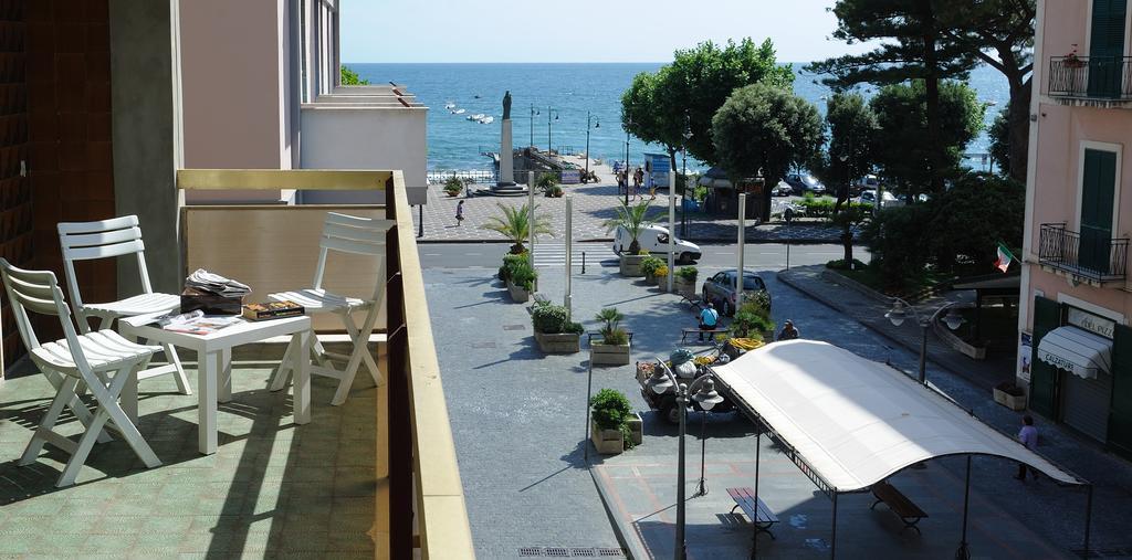 Tizi Apartments Corso Reginna Майори Екстериор снимка
