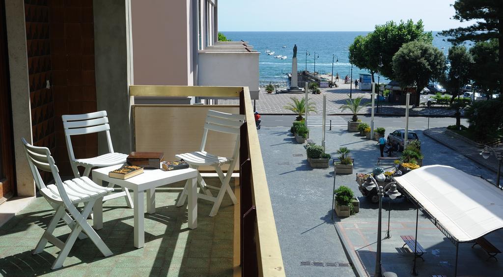 Tizi Apartments Corso Reginna Майори Екстериор снимка