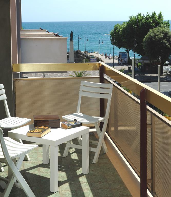 Tizi Apartments Corso Reginna Майори Екстериор снимка